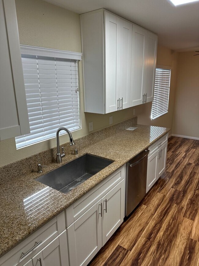 Building Photo - 7919 San Felipe St