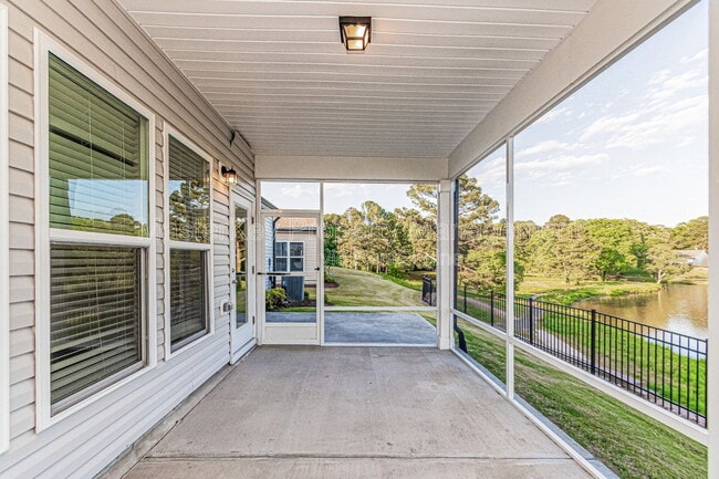 Building Photo - 1242 Flyfish Ave