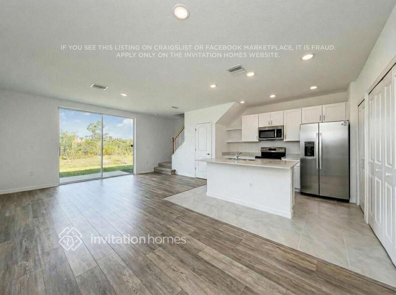 Building Photo - 2801 Riverfield Rd