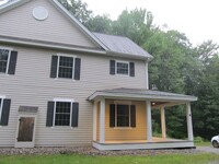 Building Photo - 562 New Hampshire Rte 103