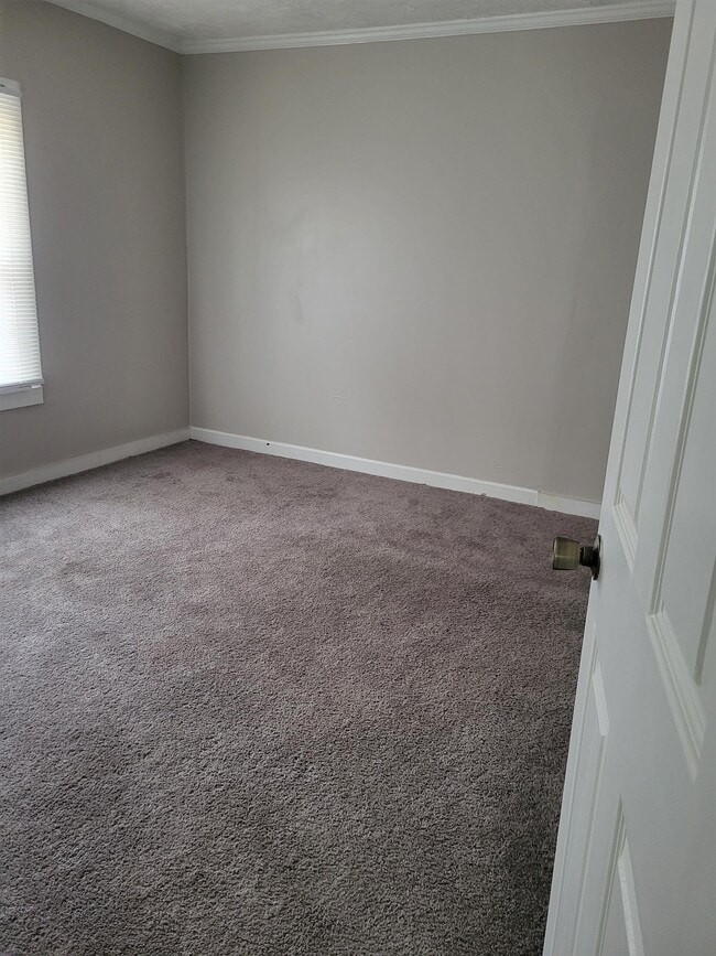 Building Photo - 1213 Wilmington Hwy