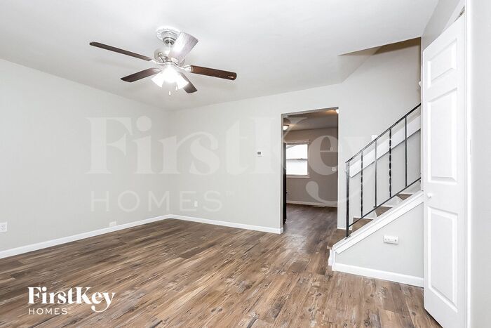 Building Photo - 3545 Malabar St