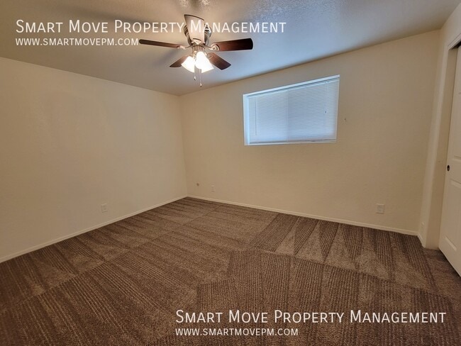 Building Photo - 2561 Targee-