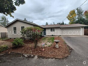 Building Photo - Charming three bedroom home for rent.