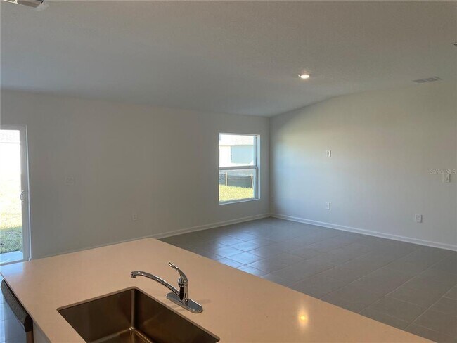 Building Photo - 1374 Blue Ash Ln