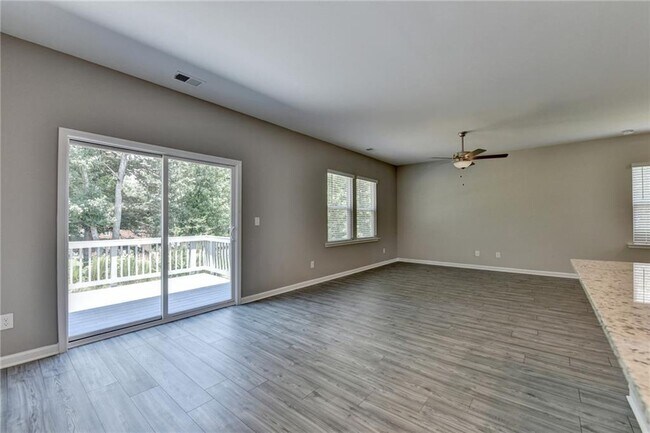 Building Photo - 125 Osprey Overlook Dr