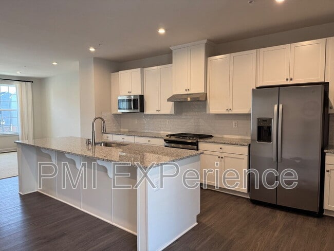 Building Photo - 5609 Greenpoint Ln