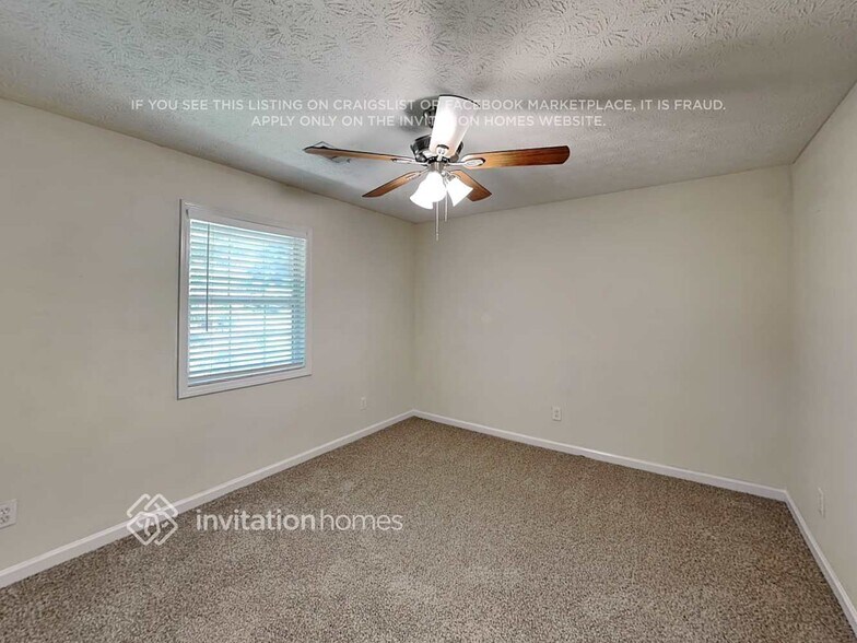 Building Photo - 3794 Cherokee Overlook Dr