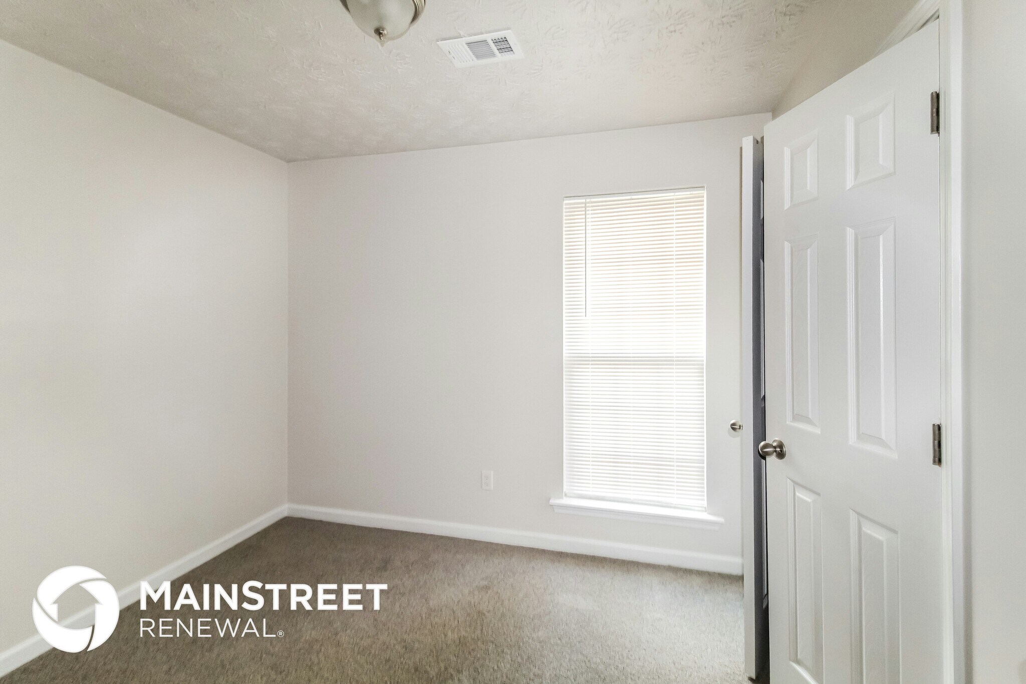 Building Photo - 1010 Overlook Dr