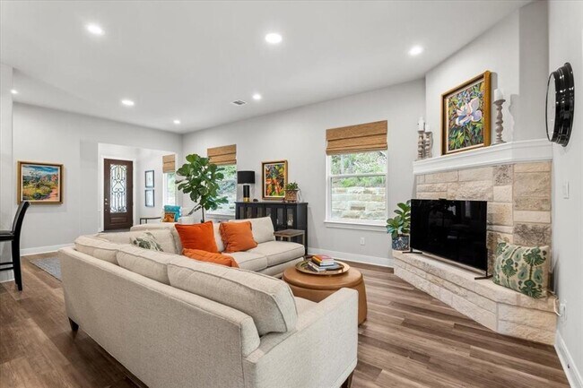 Building Photo - 110 Keamuku Ct