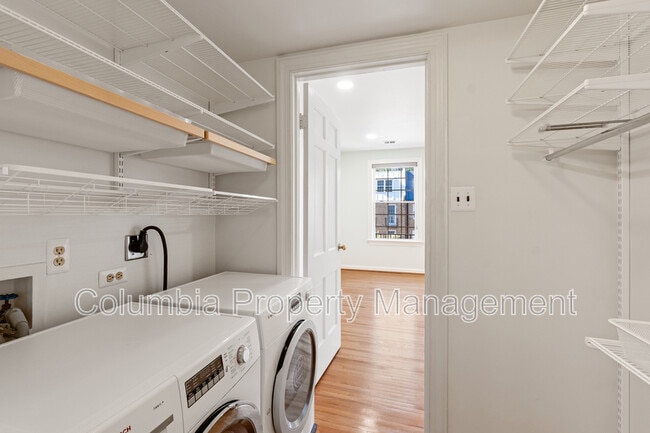 Building Photo - 706 6th St SW