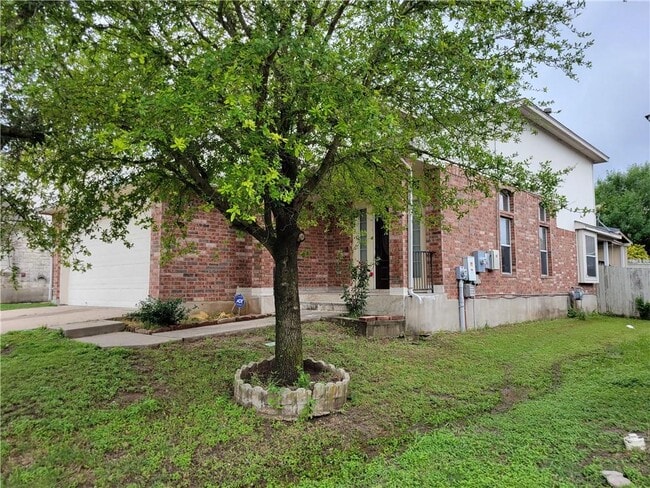 Building Photo - 312 Sweet Leaf Ln