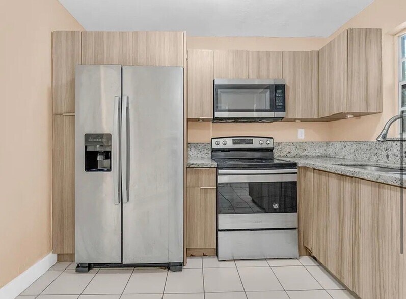 Building Photo - 10220 SW 178th St