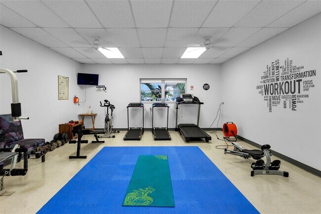 Building Photo - 5300 Washington St