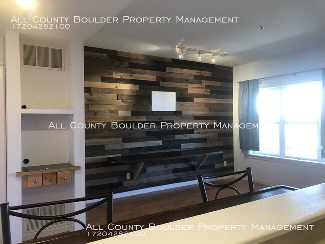 Primary Photo - 1575 Zamia Ave