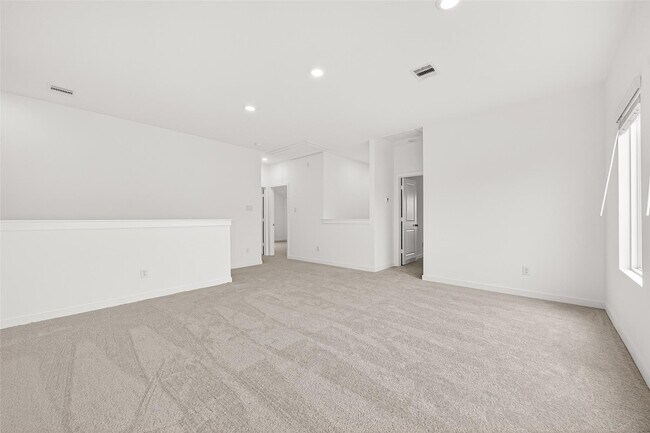 Building Photo - 2826 Gdn Mdw St