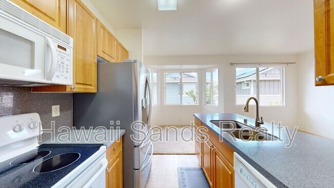 Primary Photo - 91-1201-1201 Kanela St