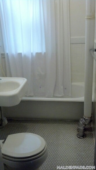 Building Photo - 17-19 Washington St.