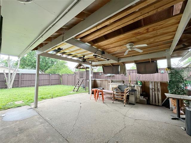 Building Photo - 4202 Windsor Dr