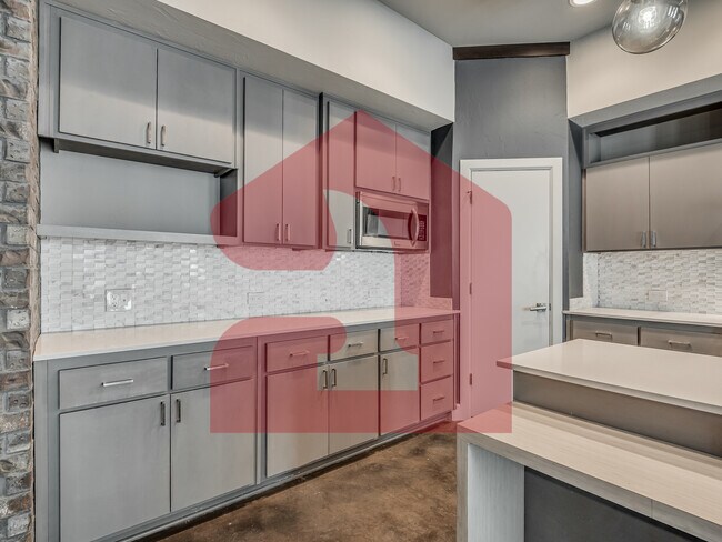 Building Photo - 17413 Melville Ln