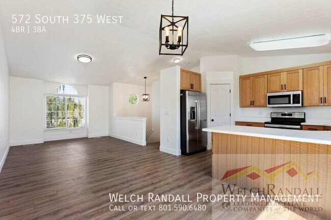 Building Photo - 572 S 375 W