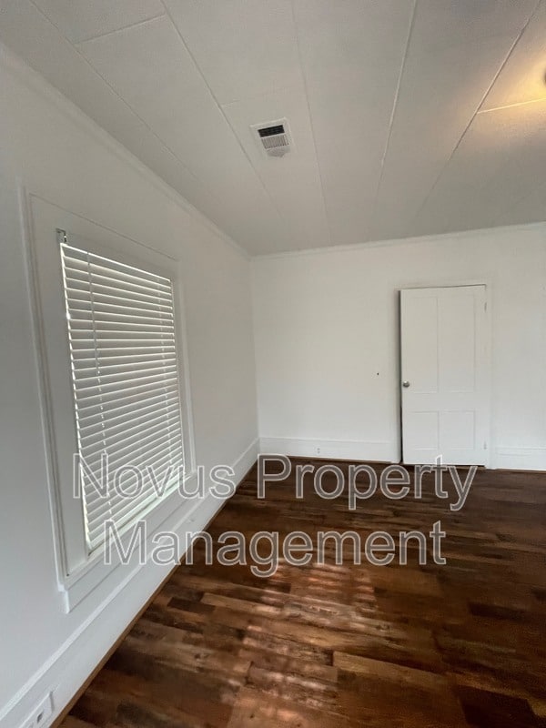 Building Photo - 506 Tanner St