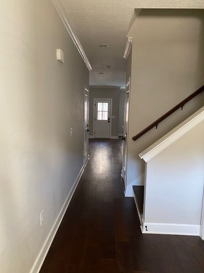 Building Photo - AVAILABLE NOW IN AVENEL PLACE