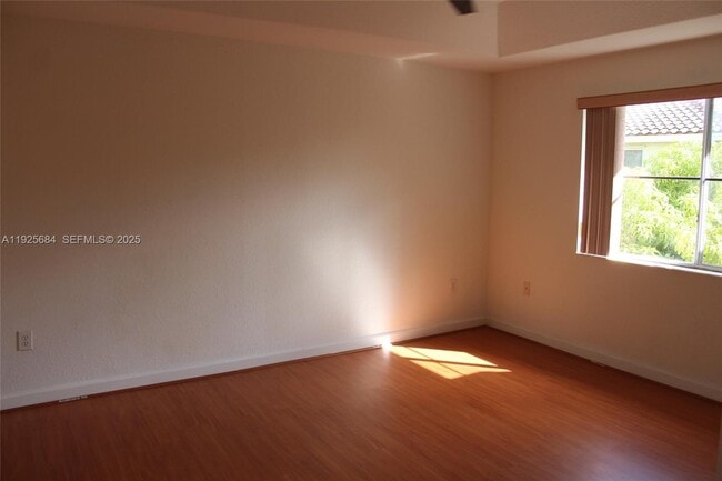 Building Photo - 3433 SW 171st Terrace