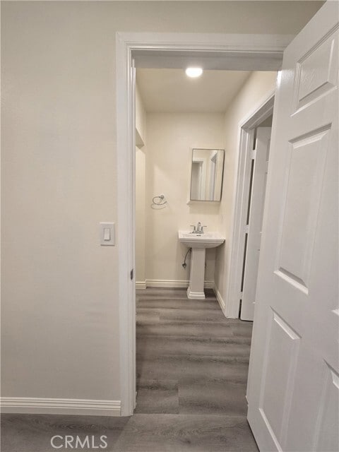 Building Photo - 422 W Graves Ave