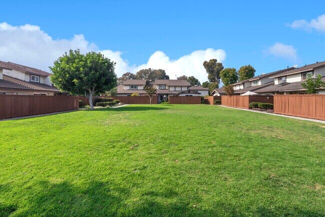 Building Photo - 22331 Harbor Ridge Ln