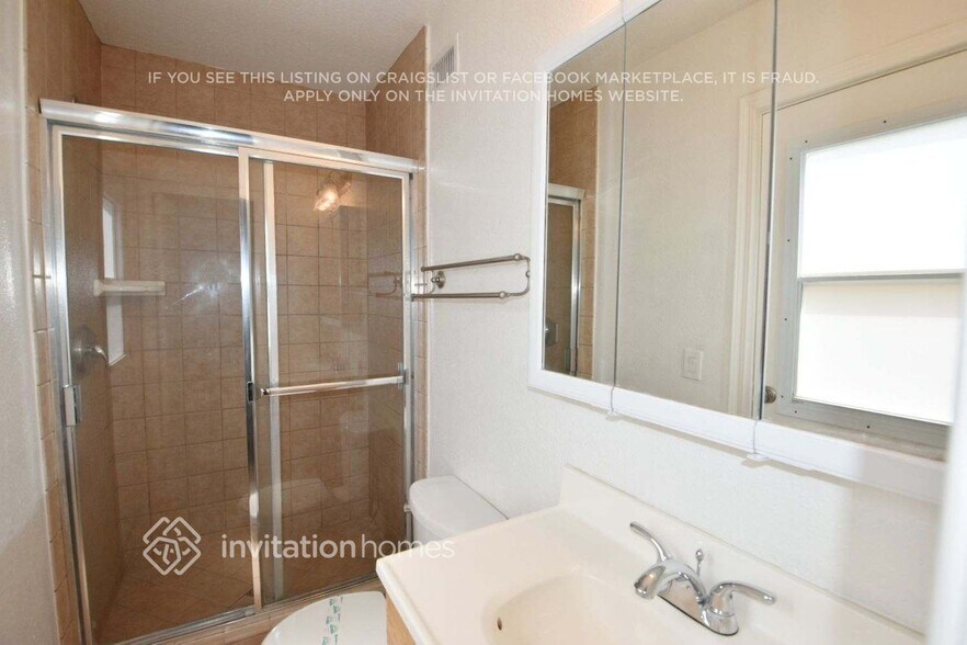 Building Photo - 22510 Festividad Dr