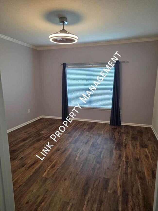 Building Photo - 5103 Regency Ct