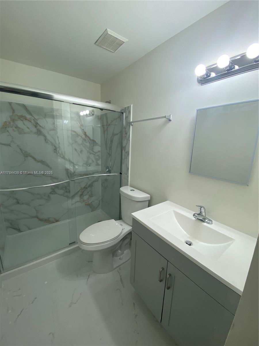 Building Photo - 8250 SW 149th Ct