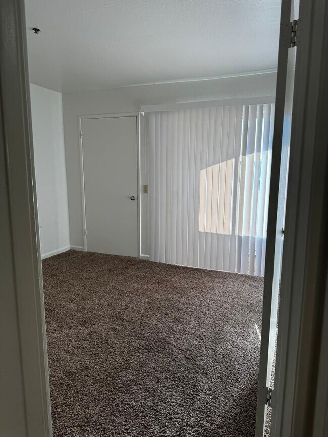 Building Photo - 12221 W Bell Rd