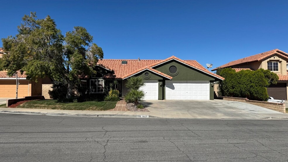 Primary Photo - 3625 Toscany Ct