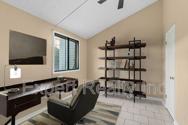 Building Photo - 510 Running Brook Rd