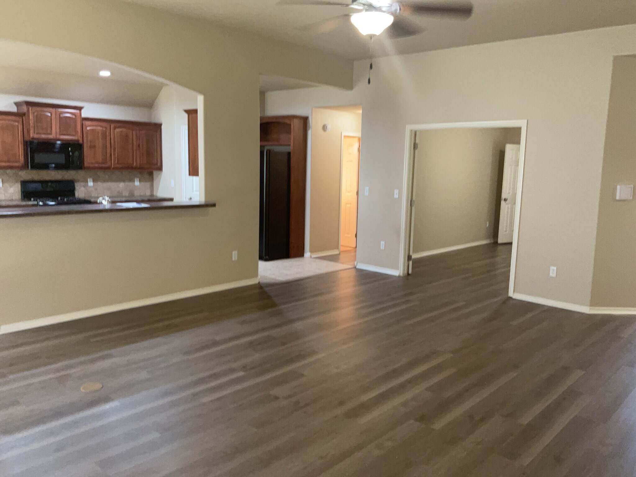 Building Photo - 4560 S 204th E Ave