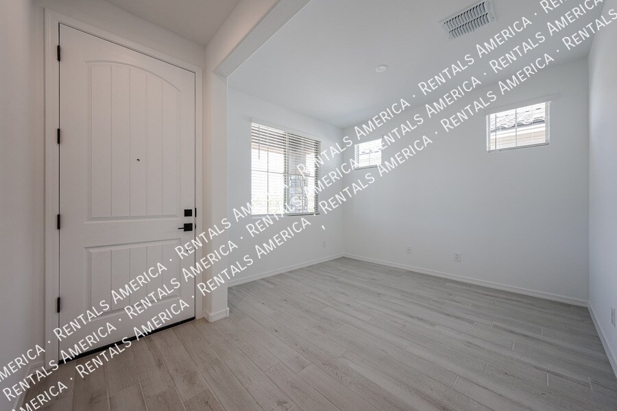 Building Photo - 8725 W Windsor Blvd