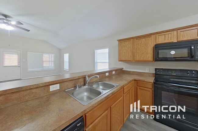 Building Photo - 405 Fireberry Dr