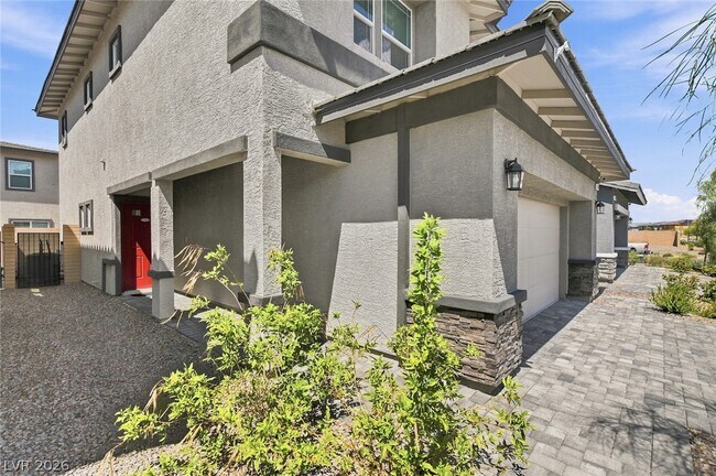 Building Photo - 498 Canary Song Dr