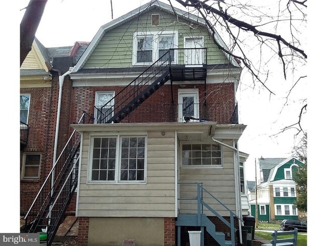 Building Photo - 61 Owen Ave