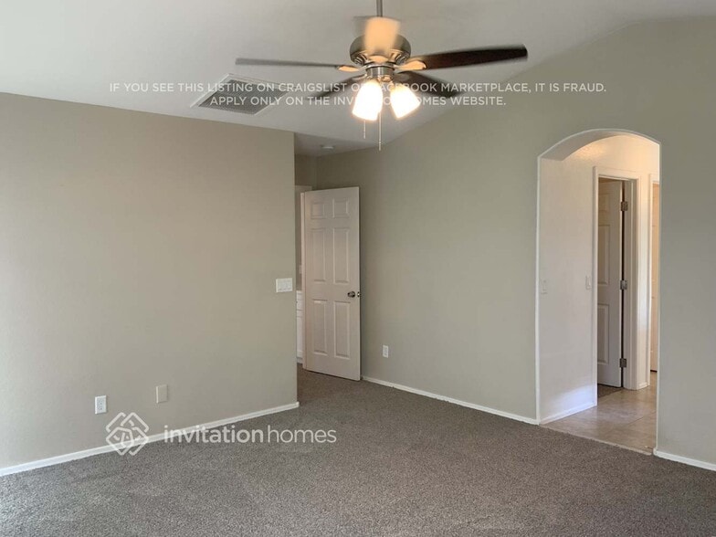 Building Photo - 3812 W Goldmine Mountain Dr