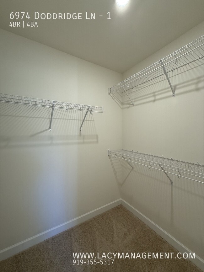 Building Photo - 6974 Doddridge Ln