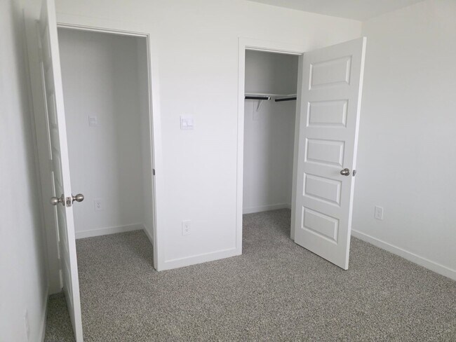 Building Photo - 2803 Lisburn Ter Ln