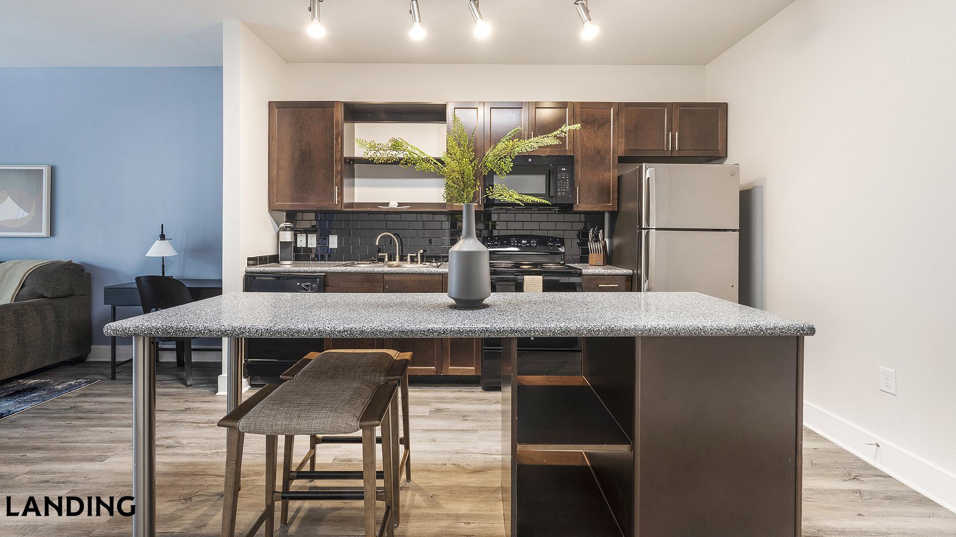 Building Photo - 810 W St Johns Ave