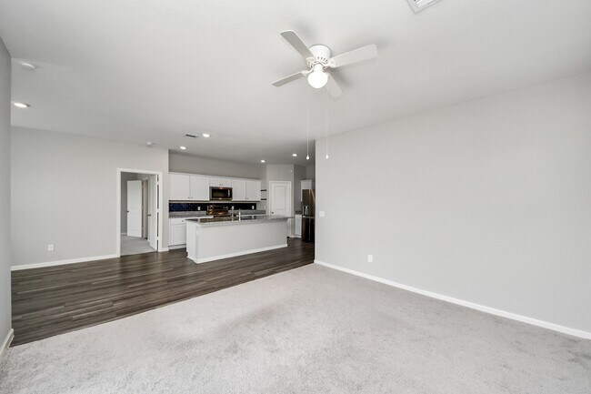 Building Photo - 6306 Highland Trl Dr