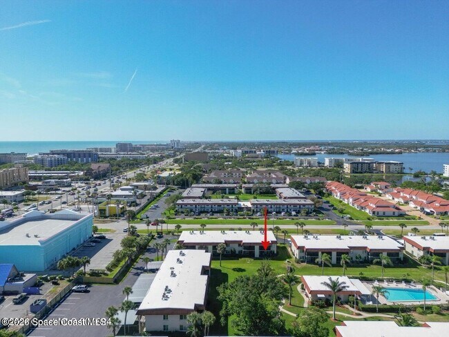 Building Photo - 201 St Lucie Ln