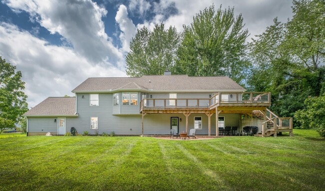 Building Photo - 5635 Van Fossen Rd