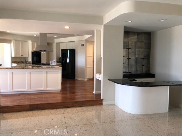 Building Photo - 14687 Deervale Pl