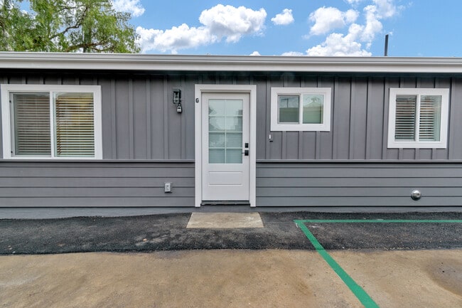 Building Photo - 2674 Elden Ave.